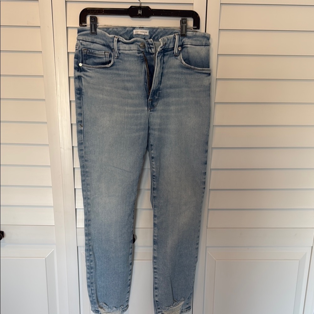 Good American Light Wash Denim Jeans